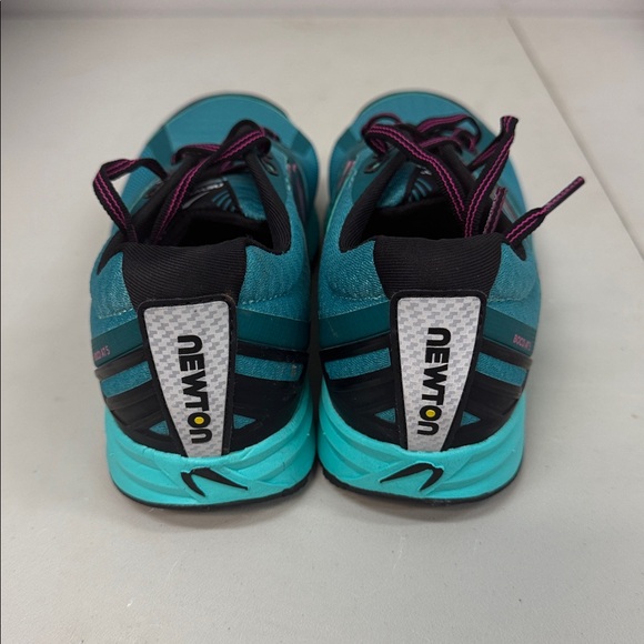 NWOB Newton Running Boco AT 5 Trail Shoes Women’s Sz 7 Blue Pink! - Picture 2 of 6